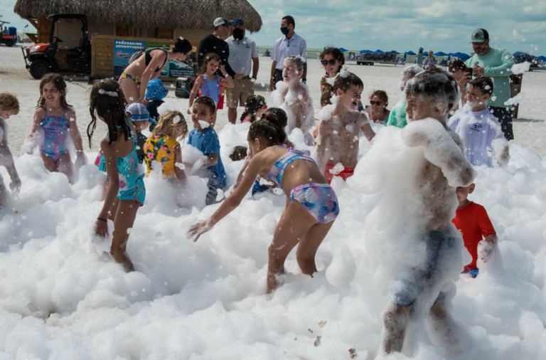freddy frog's foam party happy kids