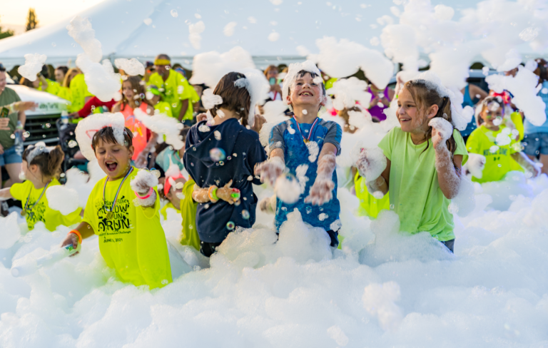 freddy frog's foam party giggling kids